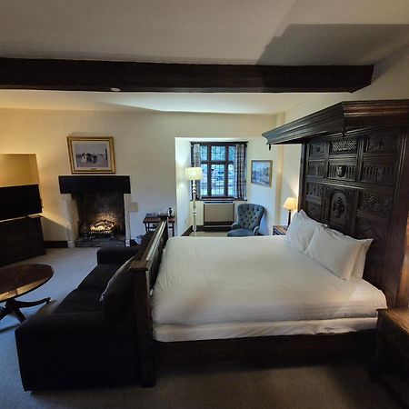 Cwrt Bleddyn Hotel & Spa Usk Exteriör bild